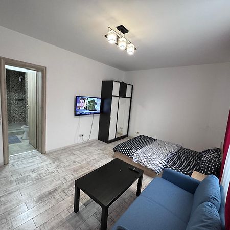 Cozy Studio 10 Min Away From Th Center Of The City บูคาเรสต์ ภายนอก รูปภาพ
